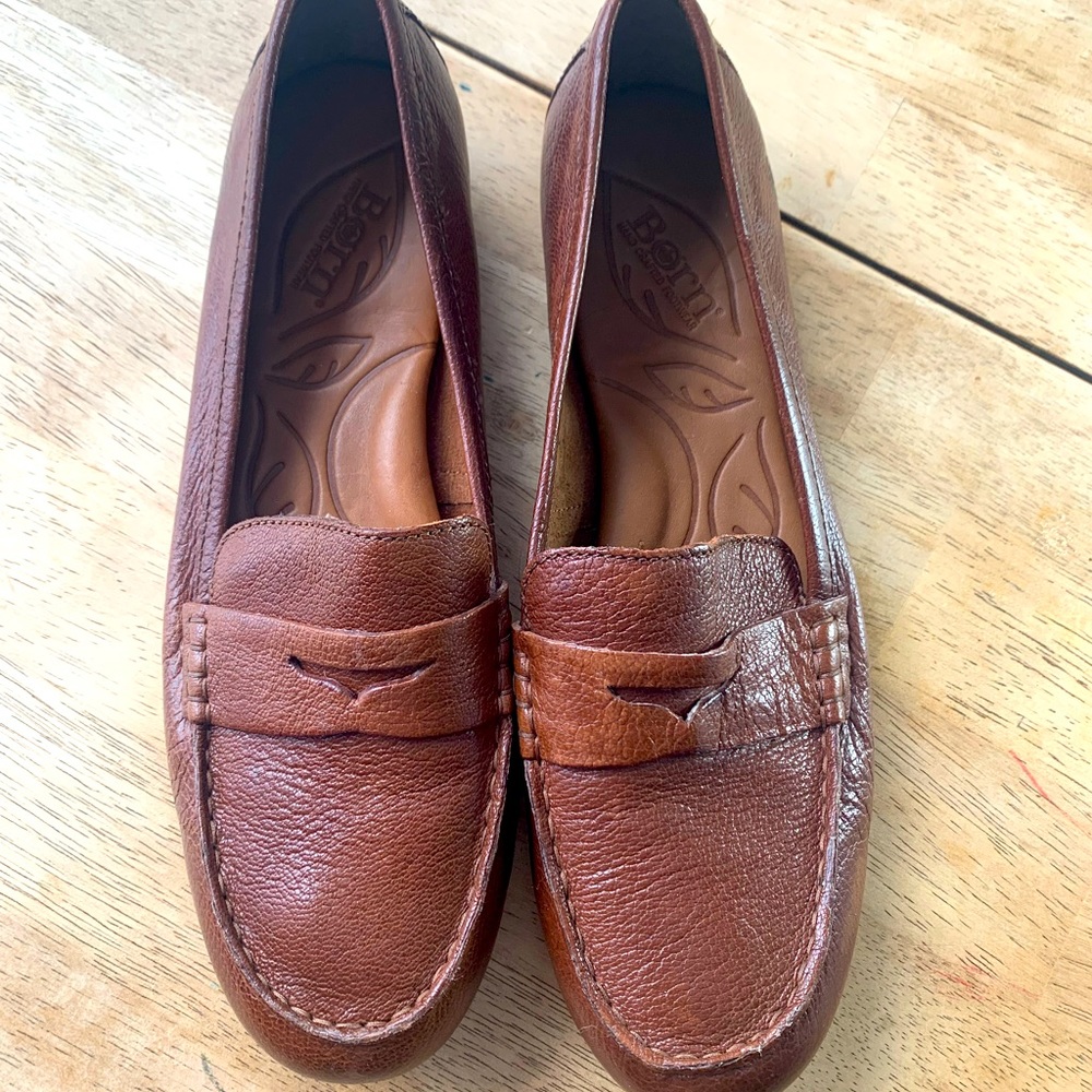 Born Malena Flats_women’s size 8_brown